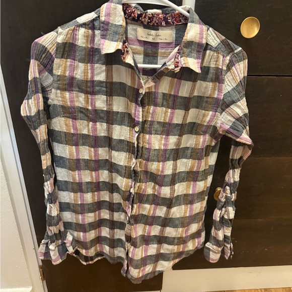 Isabella Sinclair Tops - Plaid Button-Up Shirt‎